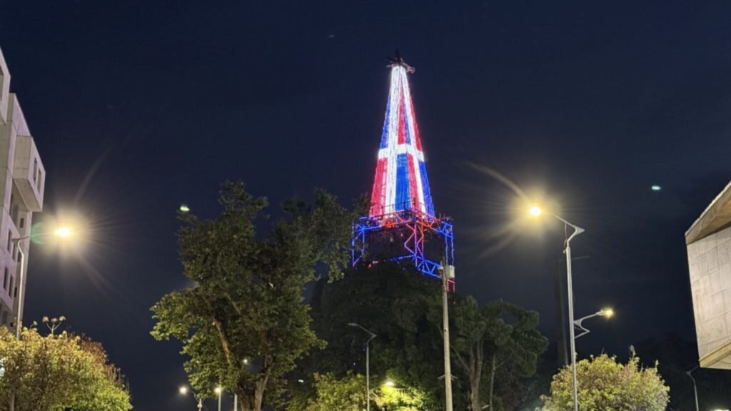 Ubicación estratégica entre los hoteles cerca a la Torre del Cable y Palogrande